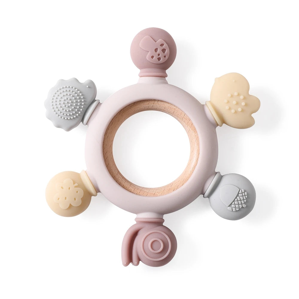 Baby Beißring & Rassel aus Holz – Häkeltiermotiv, BPA-frei Spieldorf
